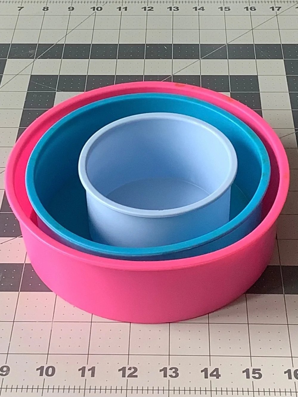 Set of 3 Silicone Round Baking & Freezer Molds Nesting Pink Blue White